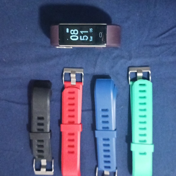 Letscom Fitness Tracker with Heart Rate Monitor Watch, IP67 Waterproof - Picture 3 of 6